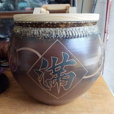 鵬宗小舖 鶯歌米甕 (30斤) 頂級陶瓷米缸 附松木蓋及紅巾繩 禮品首選, 1個
