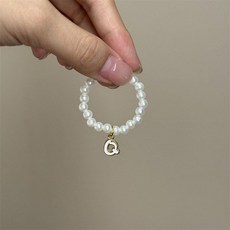 팝마트 4세대 미니 라부부 내마음속 비밀번호 시리즈 알파벳 펄 목걸이 26 글자 진주 인형 액세서리, 4세대 미니 라부 천에 적합합니다, Q 레터 펄 목걸이