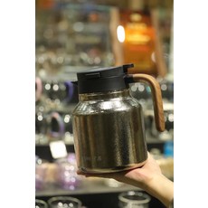 湖畔居 純鈦燜茶壺 保溫壺 1.5L, 商品主圖, 1個