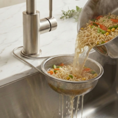 비비몽 음식물쓰레기 스테인리스 거름망 싱크대 모서리 코너 타공 바스켓, 1세트, 1개