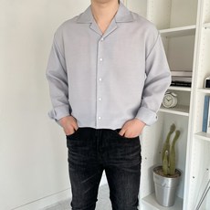 男款寬鬆素色長袖襯衫