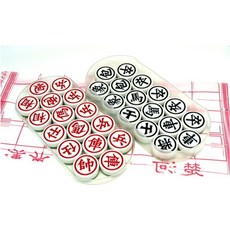 榮冠 明星象棋 (綠) - 經典象棋遊戲，綠色護眼棋盤，便攜耐用，益智休閒首選, 1個