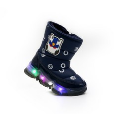 ShoelaMode 飛鏢靴