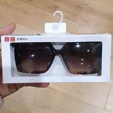 유니클로 빅스퀘어 선글라스 UV차단 안경
