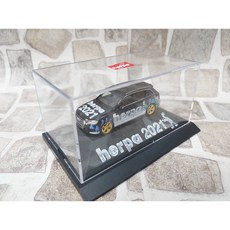 Herpa Audi Q7 2021 聖誕彩繪車 精裝版, 1個