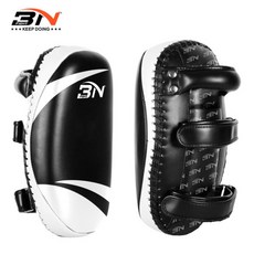 BNFIGHT台灣總經銷 拳擊腳靶 - 厚實高密度 健身房必備 教練推薦 格鬥 跆拳道 泰拳訓練, 1個, PU黑白(單只)送BN收納包