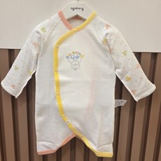 아가방 초특가세일 ~~ 보들보들 부드러운 수플레원단 남녀공용 ~~ 쌀쌀한 봄 가을 겨울 입기적당하 배내가운~~신생아 배내가운~~