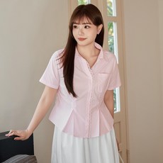 shangcheng 여성 세미 슬림핏 브이넥 레이스 반소매 셔츠 SC65559
