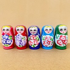 俄羅斯娃娃 套娃 木質俄羅斯 五層套娃 俄羅斯工藝品 木製娃娃 兒童玩具, 款式隨機出貨