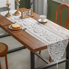 優雅蕾絲餐桌裝飾桌旗, 白色, 33 x 122 cm