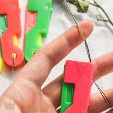 손쉬운 바늘귀 실 통과 보조 도구 재봉 수선 작업 편리 가이드 장치 컬러, 1개, 상세페이지 참조