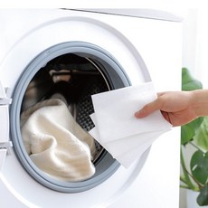 洗衣防染吸色片(30片) 洗衣吸色片 防串染洗衣片 防染色洗衣吸色片 衣服吸色片 洗衣紙 洗衣片 吸色片 防染片 洗衣, 1個