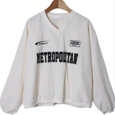 Chic Black 夏季 V領 防風感 大學T cpt13336k38