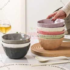 【開發票/統編】6.5英吋陶瓷麵碗 - 加厚多色大湯碗 高顏值嗦麵碗 多巴胺泡麵碗附防燙底座, 1個, 奶綠色,6.5英寸碗-800ml/可進微波爐