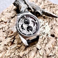 CITIZEN 星辰 Eco-Drive 光動能月相紳士鈦金屬皮帶腕錶 BU0060-09H