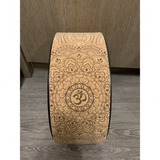 子甄彣璟 瑜珈圈 高強抗壓 瑜珈輪 達摩輪 後彎神器 普拉提圈 瑜伽輪 平衡 紓壓健身, 1個, 軟木曼陀羅花圖騰