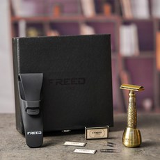 FREED 尊爵四件組雙刃刮鬍刀禮盒-仿古銅蝕刻雕花 刻字, 1個, 免費刻字