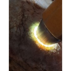 七彩翡翠全賭石 木那場口種水料 賭手鐲料 4185g, 1個