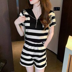 【洋氣海軍領】休閒套裝女 條紋套裝 短袖短褲兩件套 夏季套裝 運動套裝 時尚套裝 冰絲透氣面料 寬鬆顯瘦 2025夏季新款 度假逛街穿搭