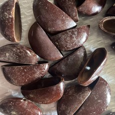 臺灣出貨 印尼果殻風鈴diy黑果材料包自製果殻音手工製作手搖鈴pangjii果殻 0OUT, Juju鴨健藤果殼25個+送麻繩61米, 1個