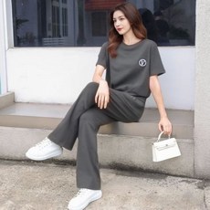 純棉寬鬆大尺碼運動休閒跑步套裝女 夏季短袖時尚洋氣套裝