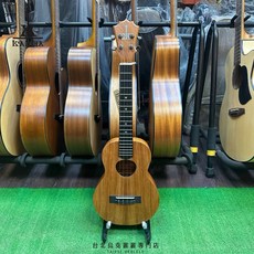 【北烏/原聲】KoAloha KTM-10 26吋 烏克麗麗 夏威夷手工琴 相思木全單板 皇冠, 1個, 不加購