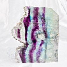 мσσи_нασ 黃18 螢石片 透 帶共生 完整方塊體 帶彩虹光 （送支架）綠螢石 藍螢石 紫螢石, 1個