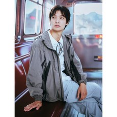 [국내매장정품] 에잇세컨즈 8SECONDS 배색 후드 윈드브레이커 그레이 424839LYA3 141855