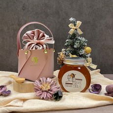 Mr.HONEY 蜂蜜先生 蜂蜜提籃組 240g, 1個, 粉色皮質提籃+粉色絨布袋+竹湯匙,紅柴蜂蜜