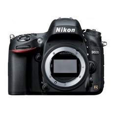 니콘 D600, 니콘 D600 + 프로페셔널패키지