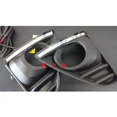 車之房 2014-2015 YARIS 專用款日行燈 晝行燈 6顆LED 高亮度 霧燈框 一字型, 1個