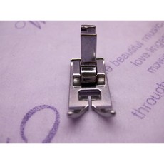 CM01080 傳統式縫紉機L型5mm寬板萬用壓布腳