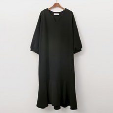 TEETAK 女款7分大尺碼泡泡袖魚尾連身裙, 黑色