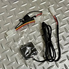 機車行車記錄器快接頭USB車充組：檔車重機適用，壓接式接頭，快速安裝