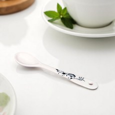 쯔비벨무스터 프라하 도자기 티스푼 1p, 1개