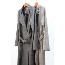 비꼴리끄 비꼴리끄울 체크 벨티드 코트 550636