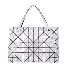 [이세이미야케] 바오바오 25FW 라이트그레이 락 매트 숄더백 BB58 AG401 11