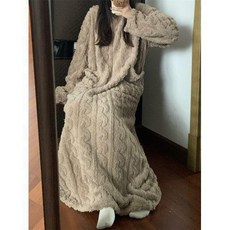 無品牌 加長保暖珊瑚絨家居睡衣睡袍
