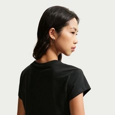 나이키 여성 티셔츠 NSW 클럽 반팔 IH7449 IH7449-010