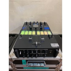 Pioneer DJ DJM-S11 混音器，專業Battle刷碟機種, 1個
