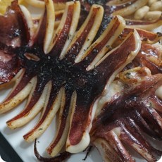 [바로따옴]반건조 오징어 몸통 울릉도 특대 개별포장 원양산, 1세트, 1.3kg ~ 1.4kg (10미)