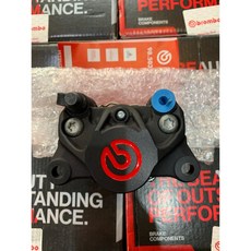 Brembo 對二黑底紅螃蟹 對四 黑底紅字 灰底紅字 右卡 左卡 卡鉗 水貨平輸正品三年保固, BREMBO對二大螃蟹黑底紅字, 1個