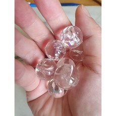 喜馬拉雅白色彩虹效應水晶球（無打孔單顆售）