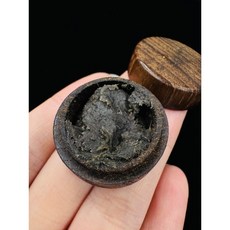 泰國佛牌 婆康瑪灣噴膏 萬噴膏人緣膏, 1個