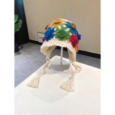 손뜨개니트비니 꽃모자 수공예 컬러풀 플라워 니트 귀달이모자 가을겨울 방한아이템