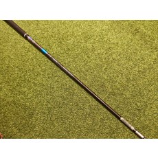 高爾夫球桿 4號鐵桿身 65 S硬度 帶握把, 長度跟度數請留言給賣家, 1度