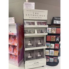 Taylor Swift 彩膠唱片 (外盒稍微盒損)