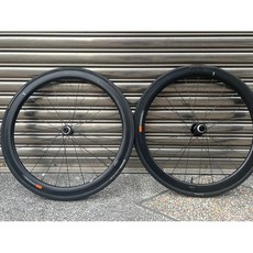 Giant 捷安特 SLR 1 42 HOOKLESS 無框溝 碳纖維碟煞輪組, 1個