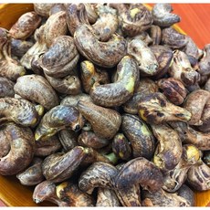 振新商行 越南鹽焗帶皮腰果 A180粒 600克, 1個, 帶皮腰果<300g>