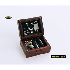 隨草憶境（木質手工可開蓋）迷你仿真醫藥箱 醫療箱 藥箱 復古 醫療提箱 L115 娃娃屋 食玩 微縮 微景觀 模型, 1個, 一組入（可開蓋，箱內物件不可分離）
